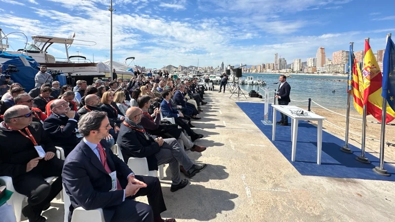 El evento del vuelo del aerotaxi en Benidorm despert mucho inters de autoridades y pblico. Foto: Enaire